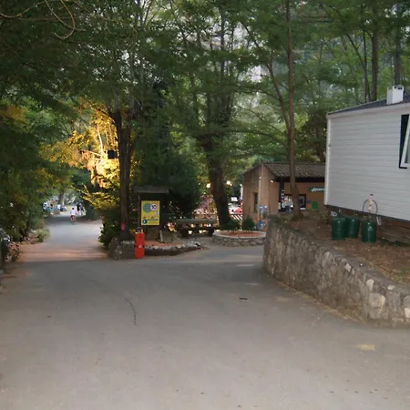 Campsite Camping La Rouviere