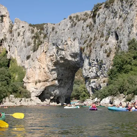 Camping La Rouvière * Chame